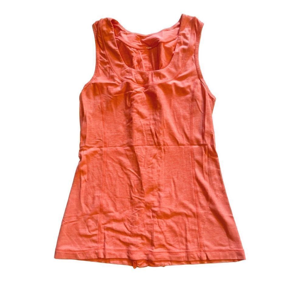 LULULEMON ATHLETICA RUFFLE BACK TANK TOP